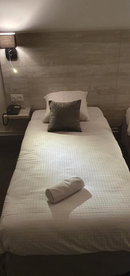 Hotel L'Alsace-Gare Sncf ناربون الغرفة الصورة